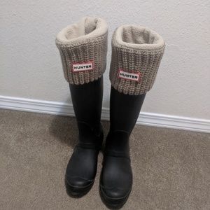 hunter adjustable back black tall rainboots sz5